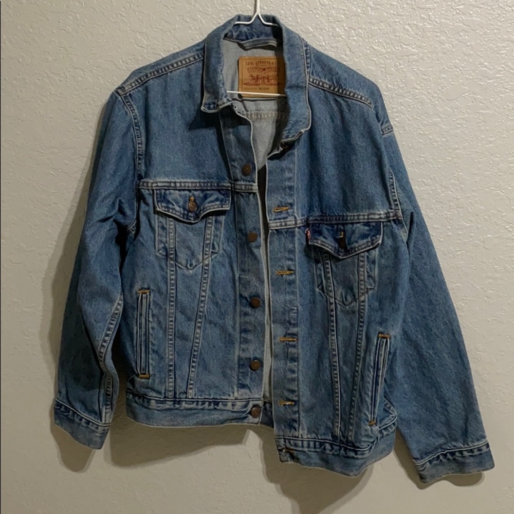 Levi Oversized Denim Jacket [vintage]